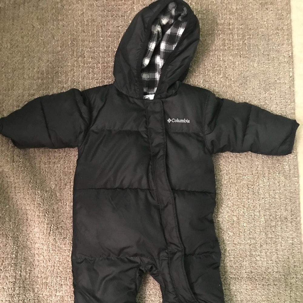 EUC Columbia infant down Bunting 6-12 months